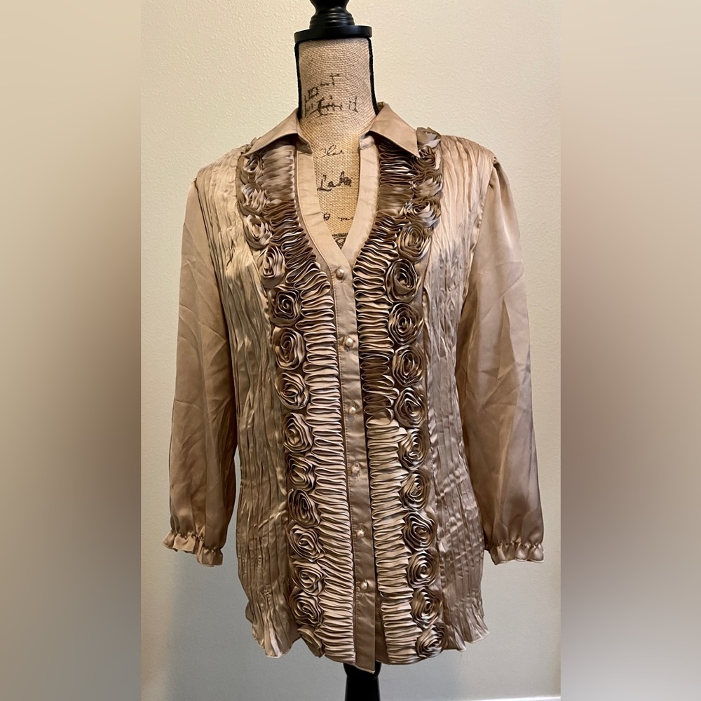 New Directions.  Size XL.   Gold blouse.